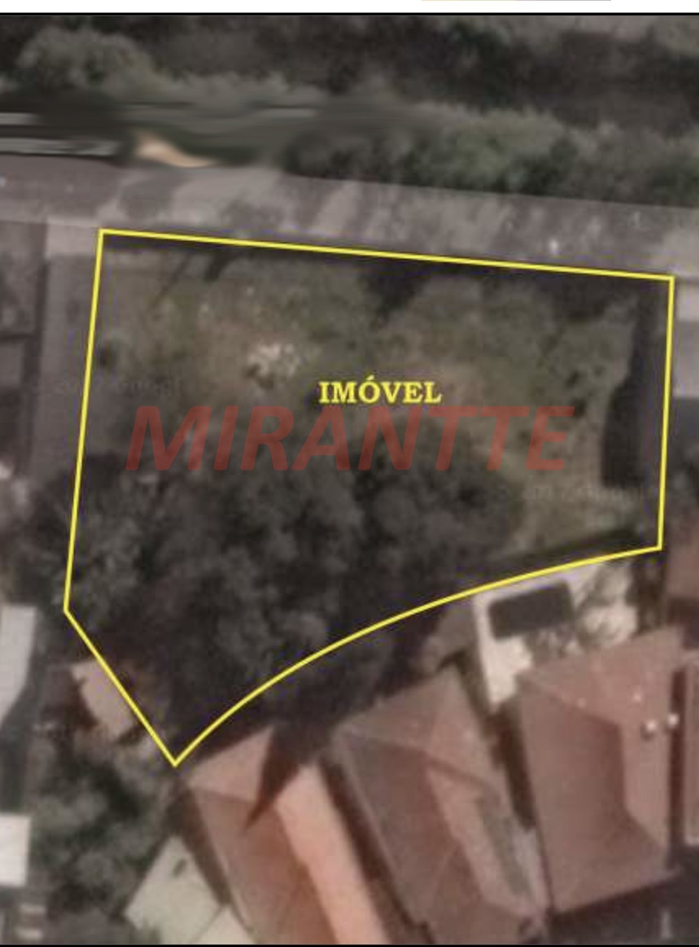 Terreno de 1527m² em Tremembe