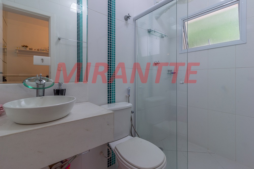 Sobrado de 250m² com 3 quartos em Horto Florestal