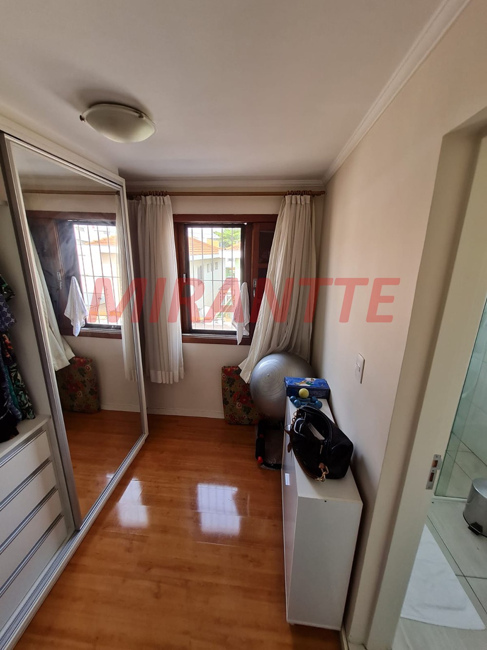Sobrado de 112m² com 2 quartos em Casa Verde