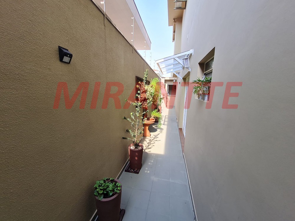 Sobrado de 112m² com 2 quartos em Casa Verde