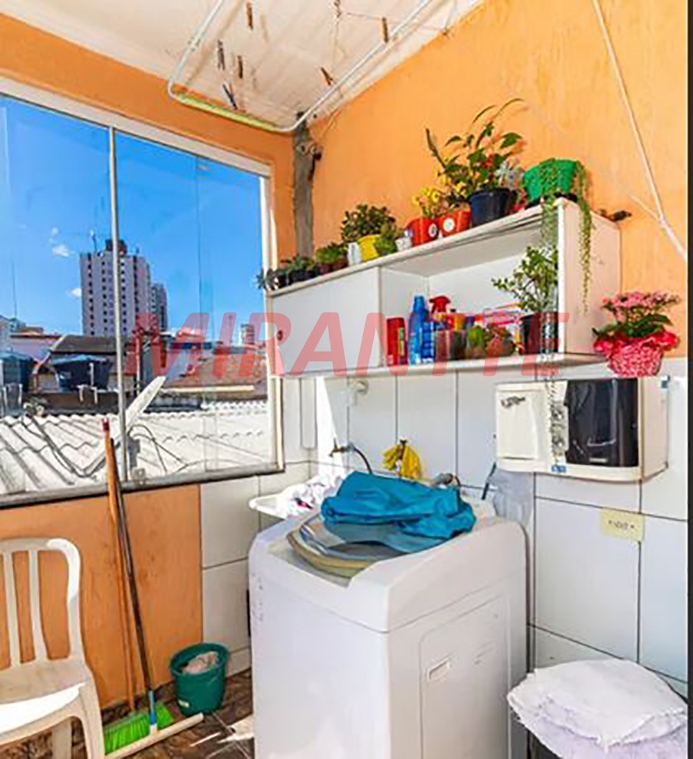 Sobrado de 1000m² com 8 quartos em Vila Paiva