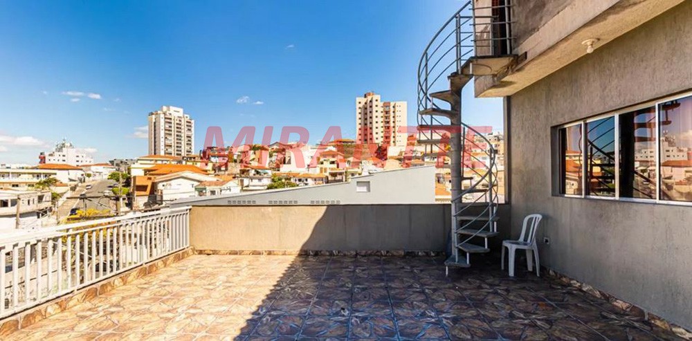 Sobrado de 1000m² com 8 quartos em Vila Paiva