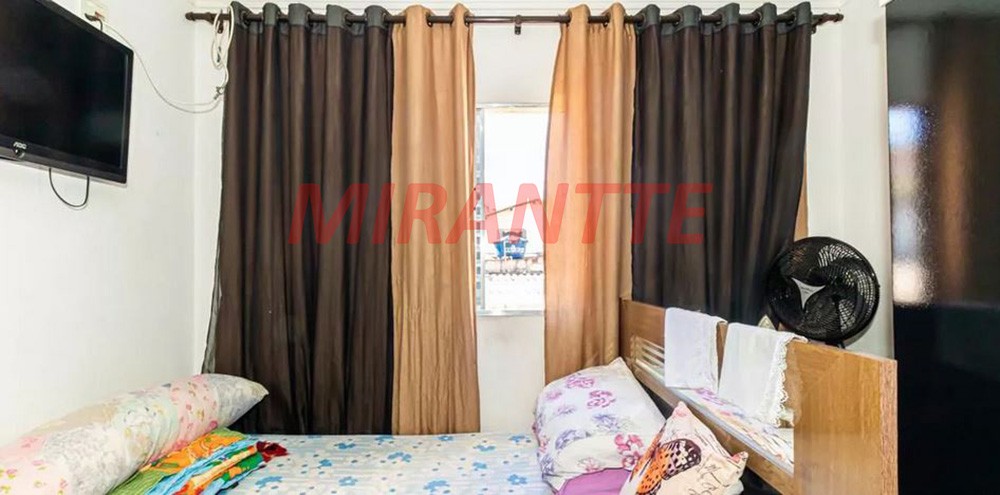 Sobrado de 1000m² com 8 quartos em Vila Paiva