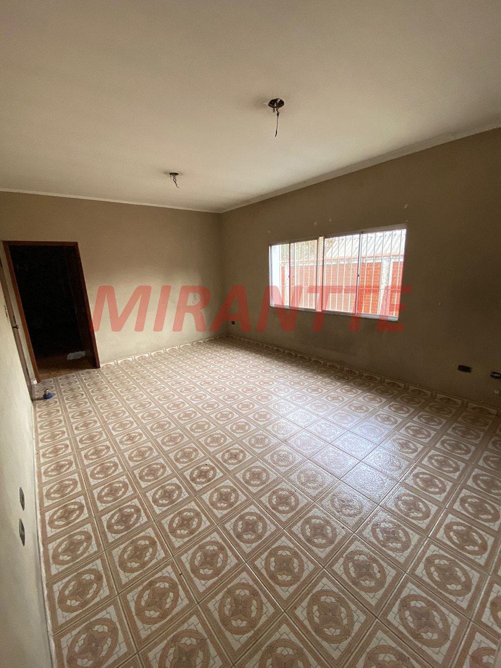 Casa terrea de 200m² com 3 quartos em Santa Teresinha