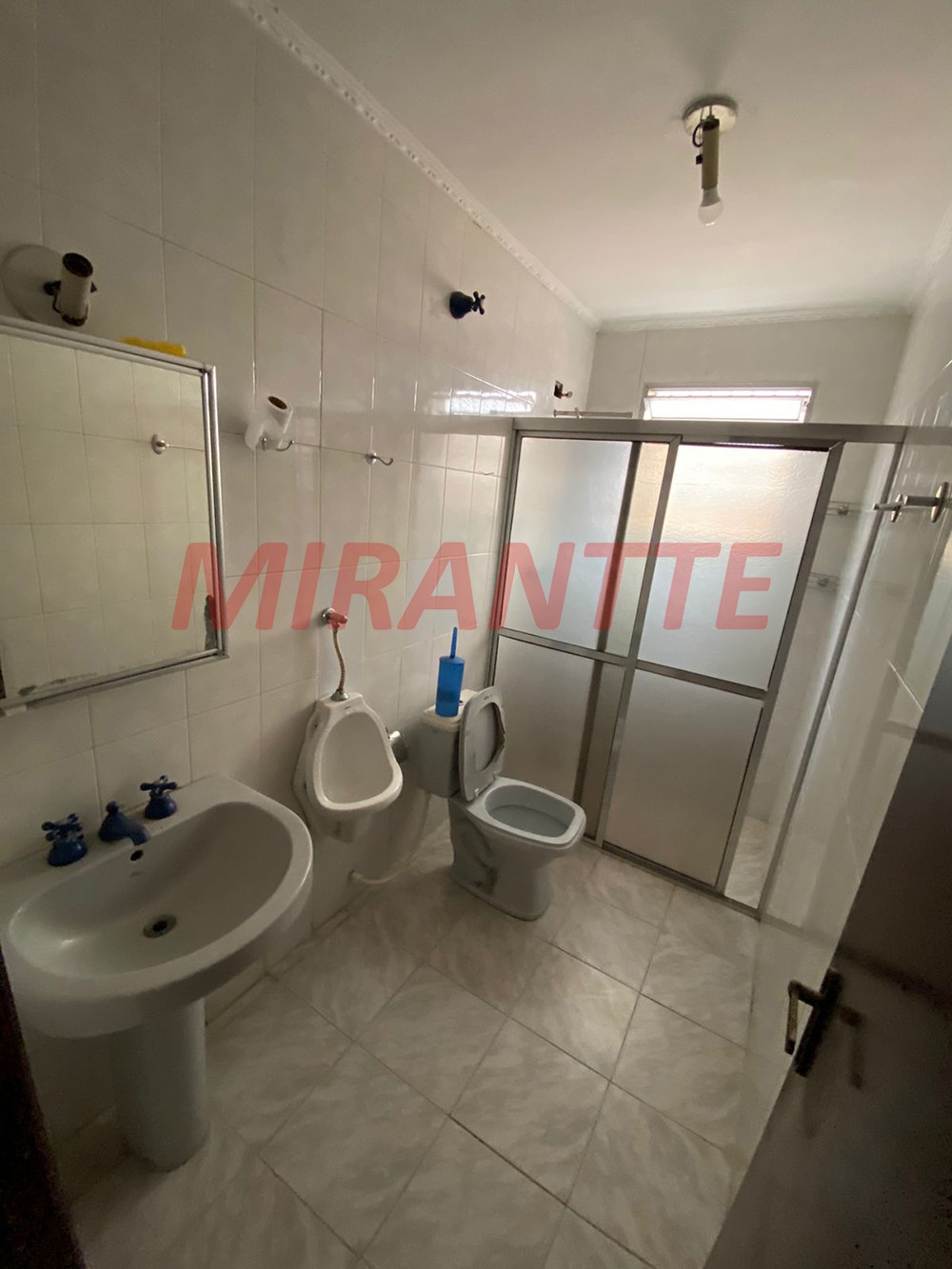 Casa terrea de 200m² com 3 quartos em Santa Teresinha
