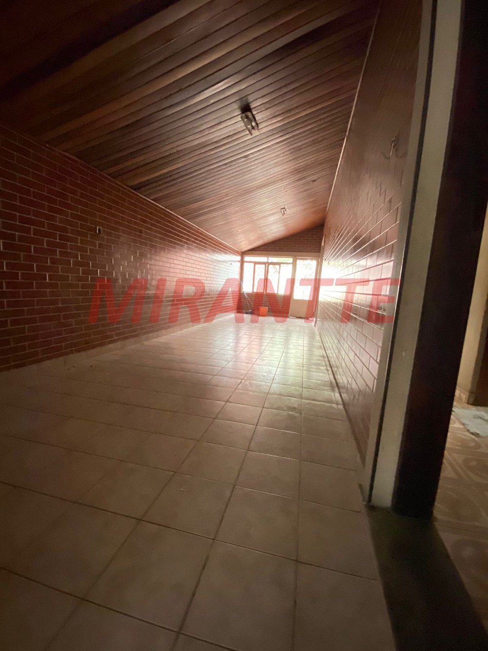 Casa terrea de 200m² com 3 quartos em Santa Teresinha