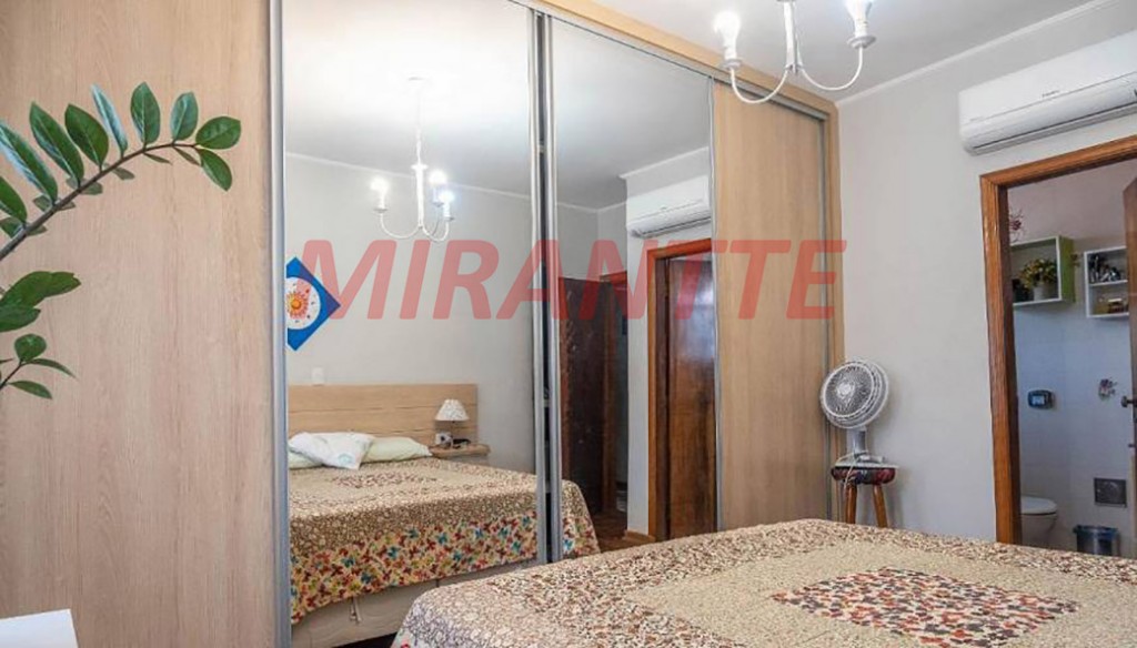 Sobrado de 184m² com 4 quartos em Jardim Paraiso