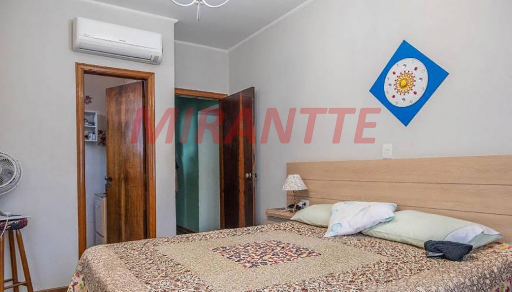 Sobrado de 184m² com 4 quartos em Jardim Paraiso