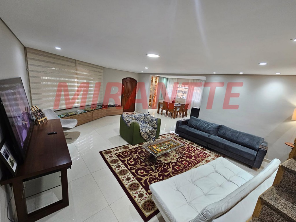 Sobrado de 184m² com 4 quartos em Jardim Paraiso