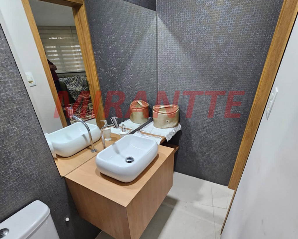 Sobrado de 184m² com 4 quartos em Jardim Paraiso