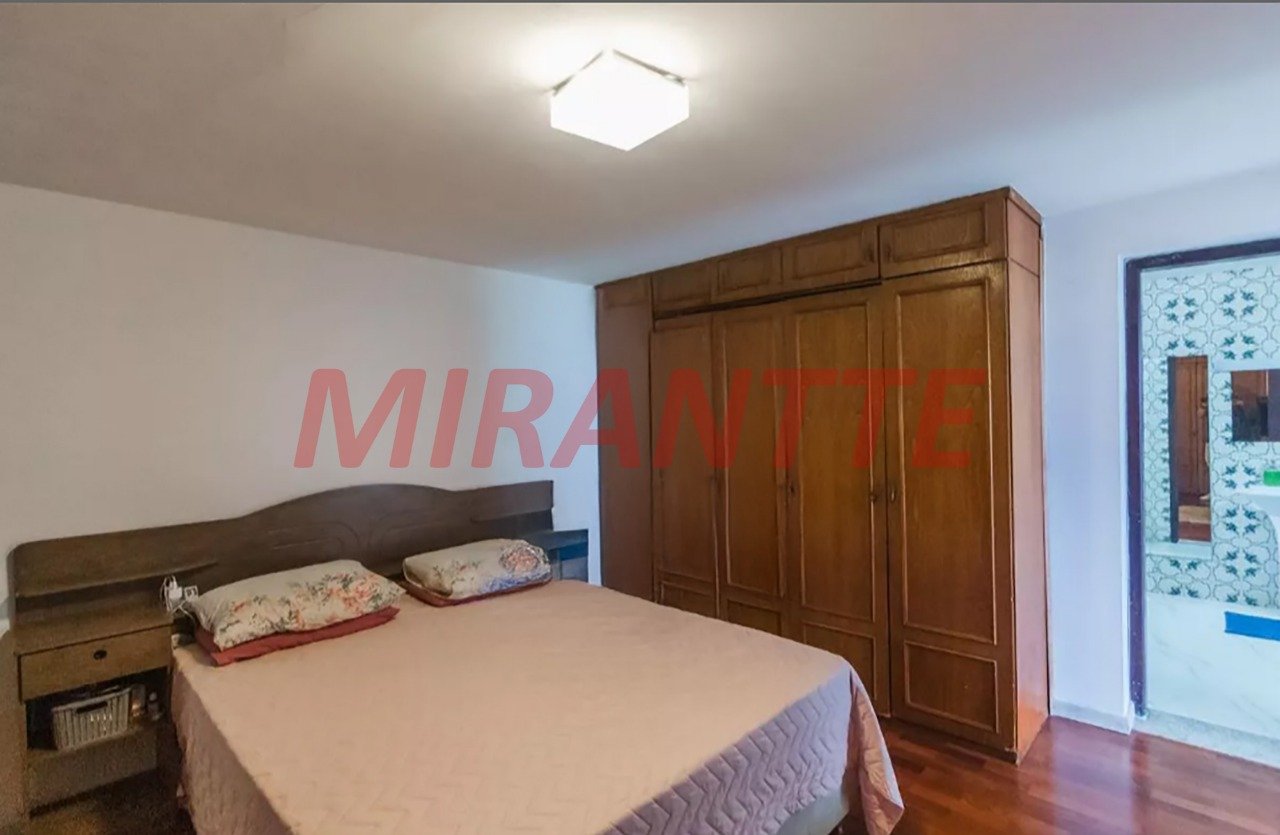 Sobrado de 280m² com 3 quartos em Casa Verde