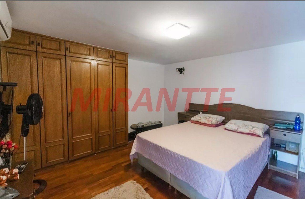 Sobrado de 280m² com 3 quartos em Casa Verde