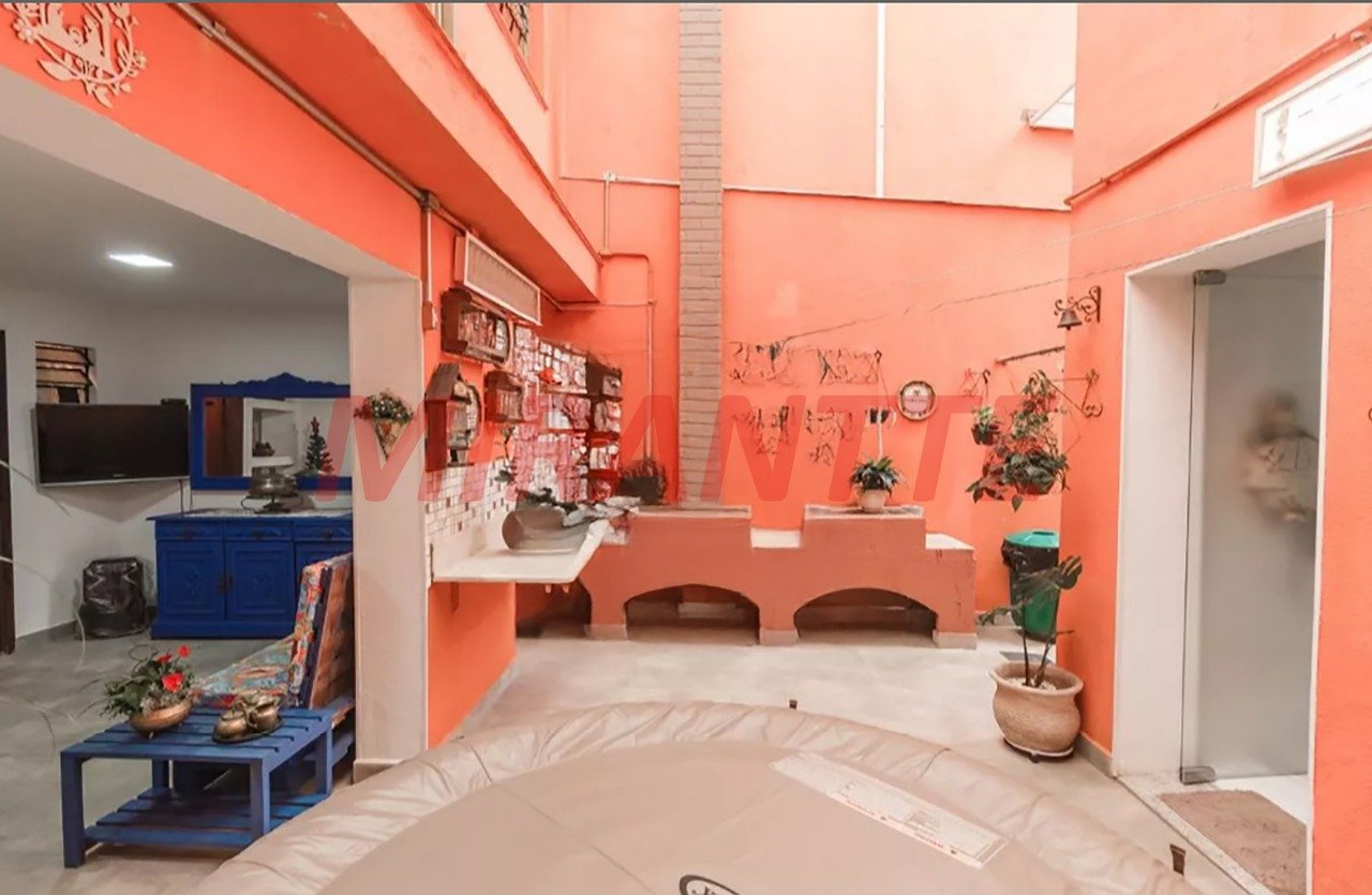 Sobrado de 280m² com 3 quartos em Casa Verde