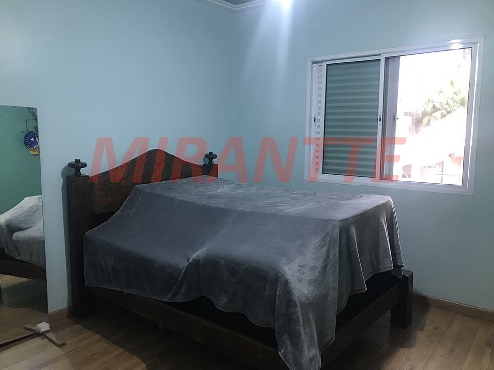Sobrado de 514m² com 4 quartos em Santa Teresinha
