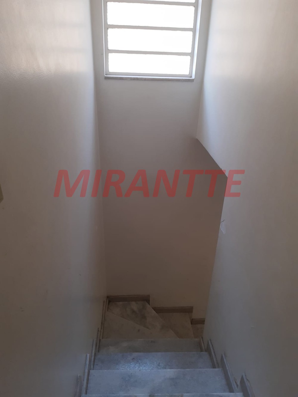 Sobrado de 136m² com 3 quartos em Jardim Peri
