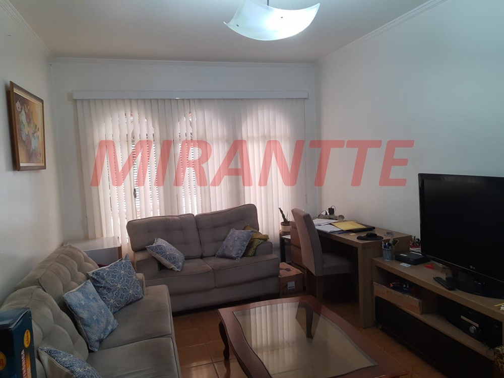 Sobrado de 136m² com 3 quartos em Jardim Peri