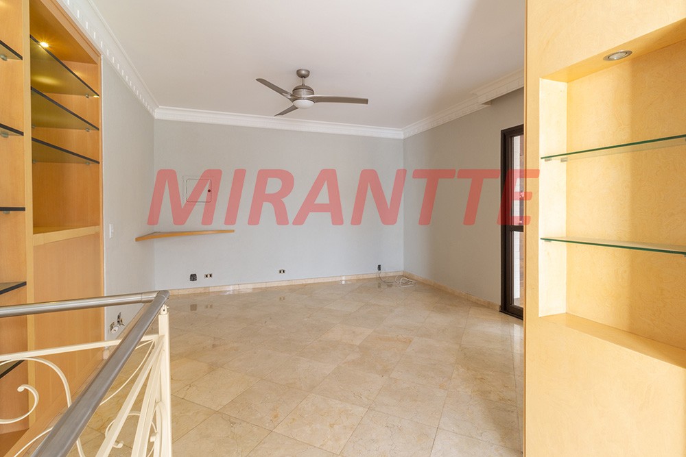 Cobertura de 2.9m² com 3 quartos em Santana