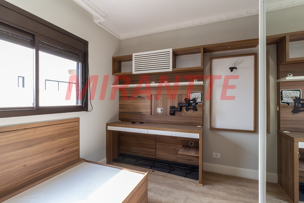 Cobertura de 2.9m² com 3 quartos em Santana