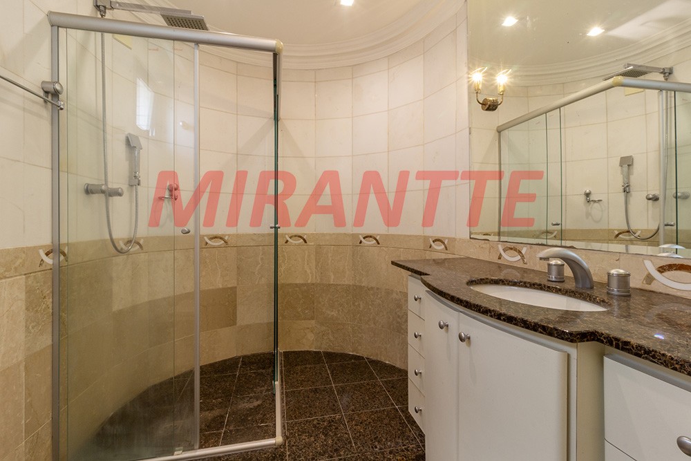 Cobertura de 2.9m² com 3 quartos em Santana