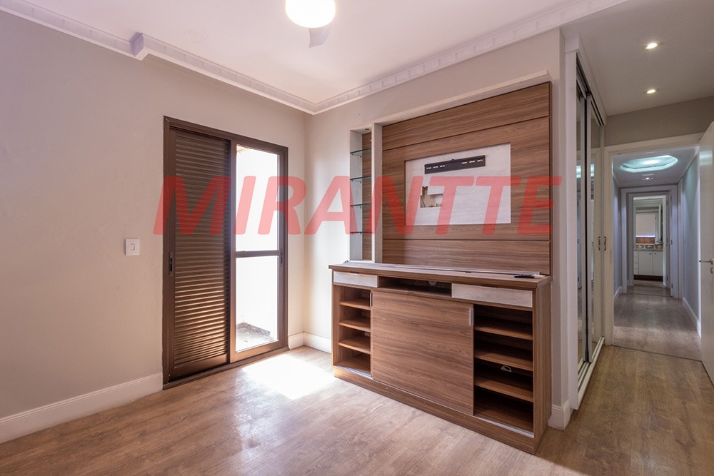 Cobertura de 2.9m² com 3 quartos em Santana
