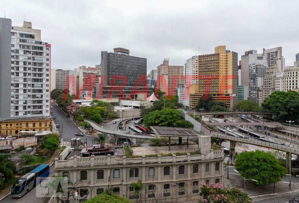 Comercial em Sé