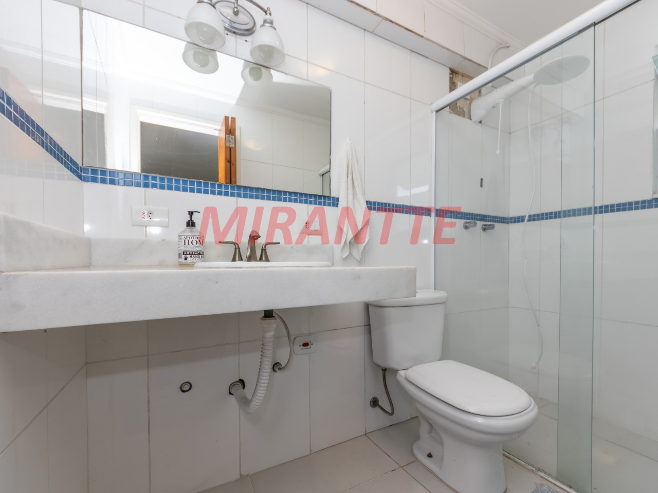 Sobrado de 300m² com 4 quartos em Vila Pauliceia