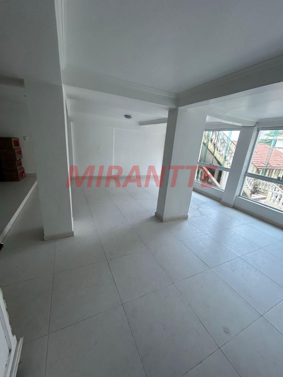 Sobrado de 300m² com 4 quartos em Vila Pauliceia
