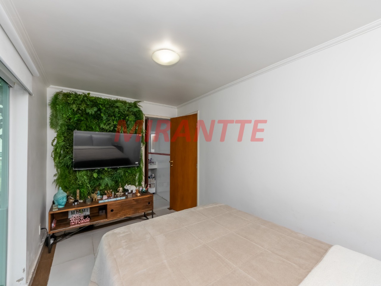 Sobrado de 300m² com 4 quartos em Vila Pauliceia