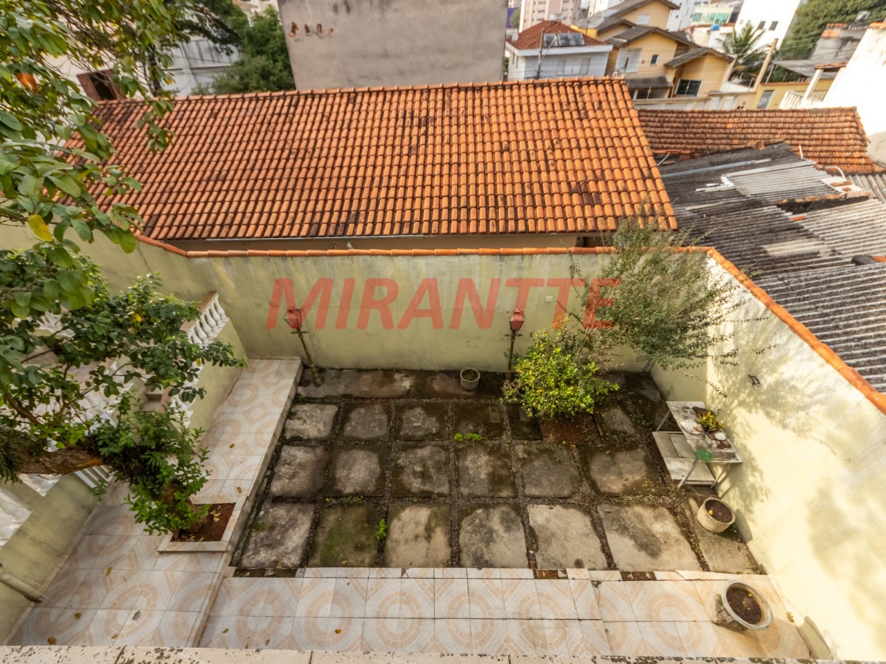 Sobrado de 300m² com 4 quartos em Vila Pauliceia
