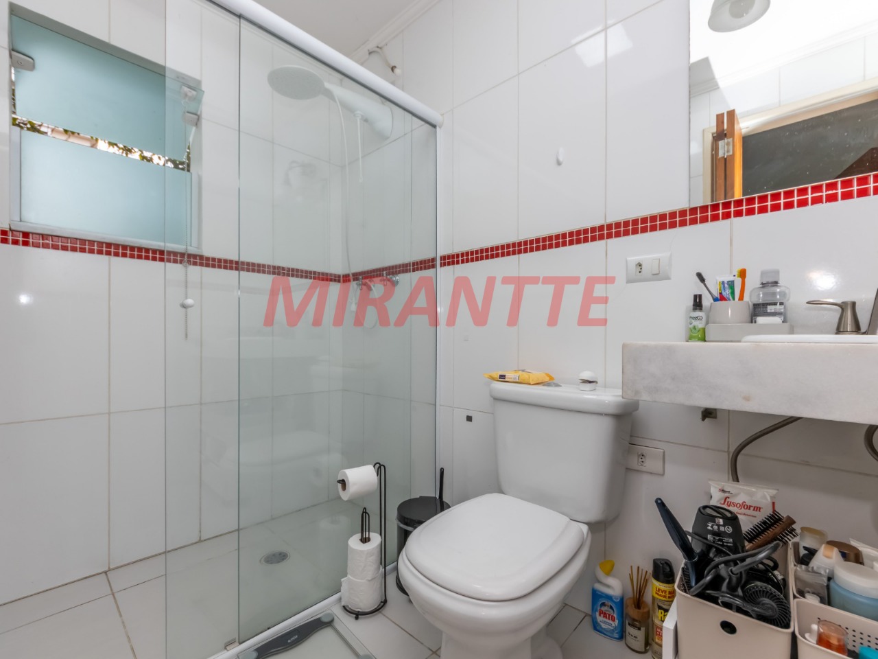 Sobrado de 300m² com 4 quartos em Vila Pauliceia