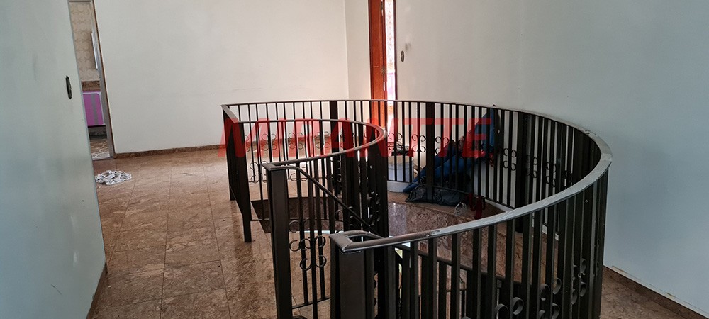 Casa terrea de 380m² com 5 quartos em Vila Invernada