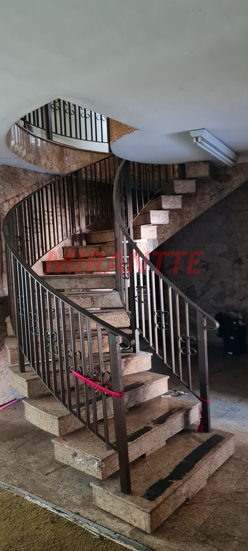 Casa terrea de 380m² com 5 quartos em Vila Invernada