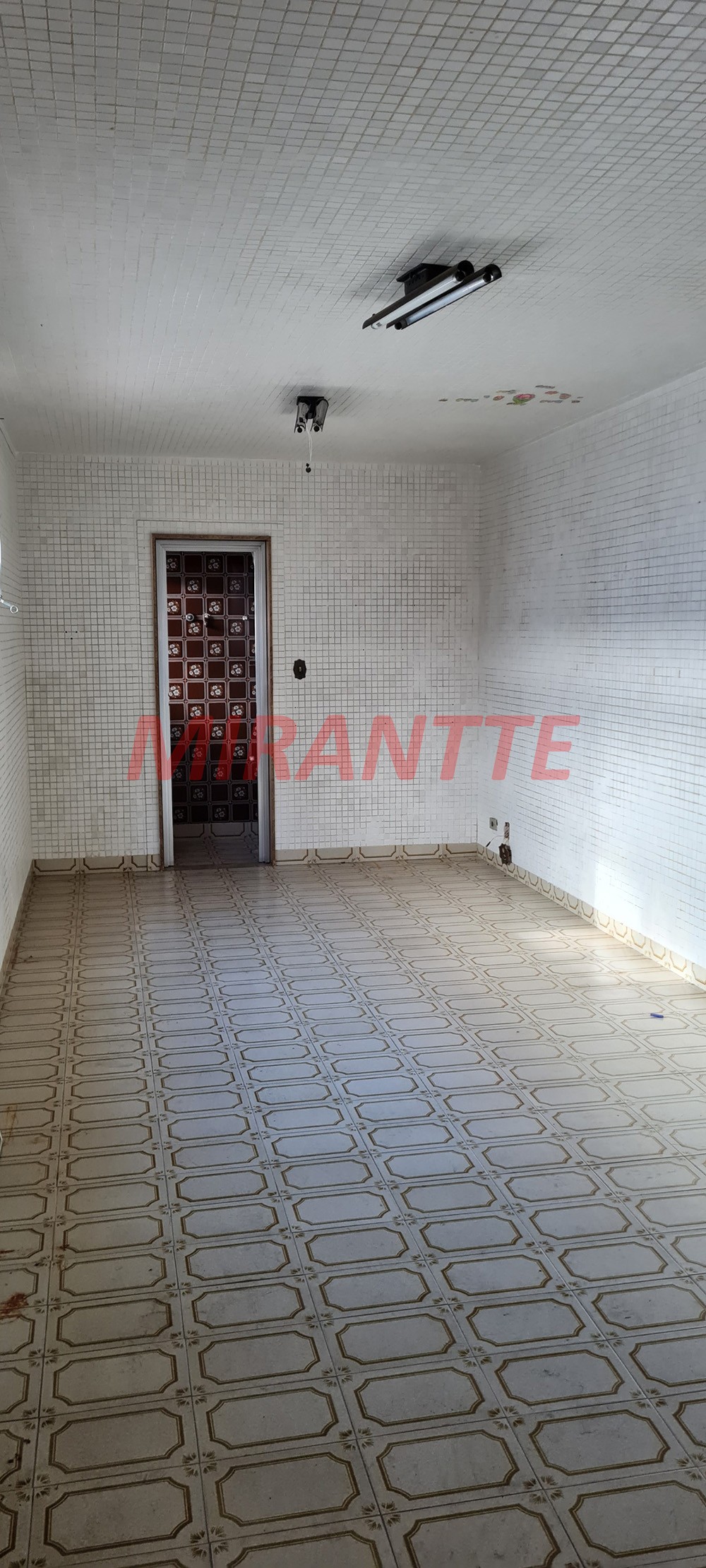 Casa terrea de 380m² com 5 quartos em Vila Invernada