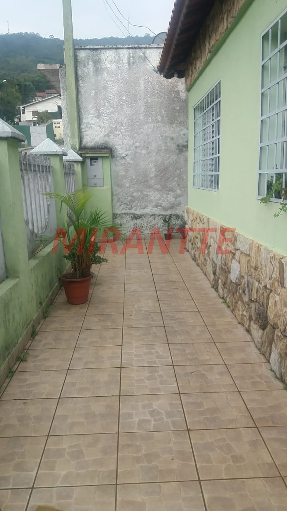 Sobrado de 235m² com 4 quartos em Centro – Mairiporã