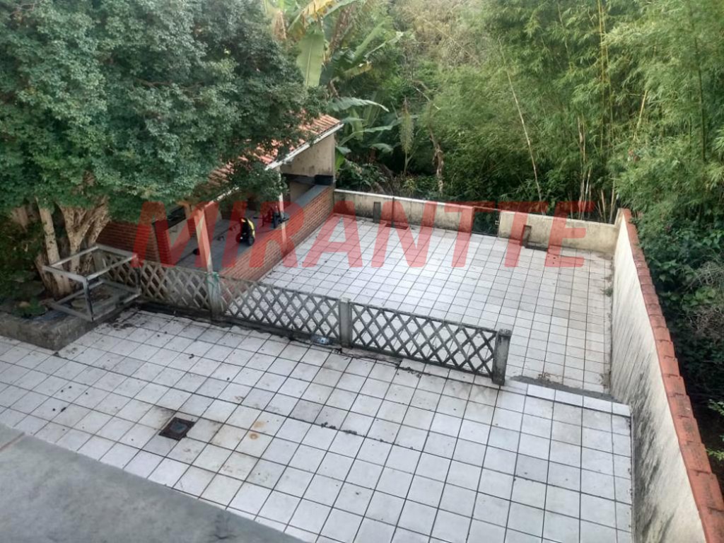 Sobrado de 235m² com 4 quartos em Centro – Mairiporã