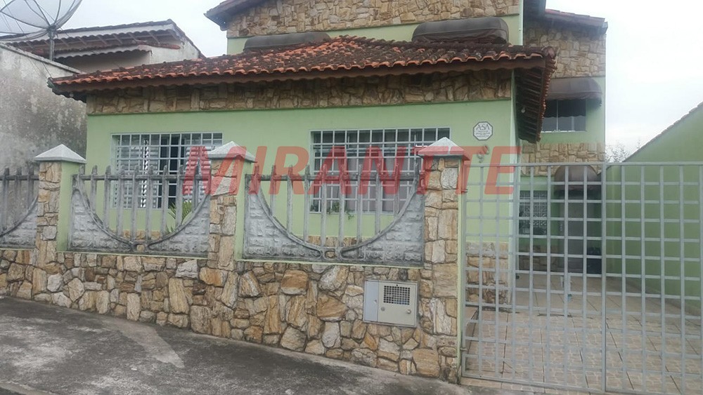 Sobrado de 235m² com 4 quartos em Centro – Mairiporã