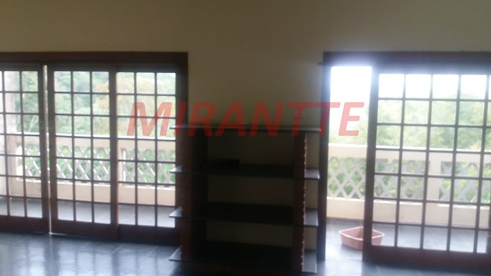 Sobrado de 235m² com 4 quartos em Centro – Mairiporã