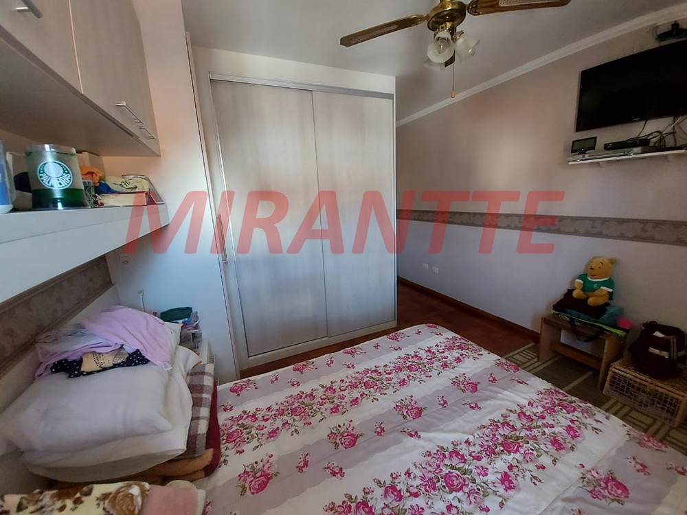 Sobrado de 136m² com 3 quartos em Vila Mazzei
