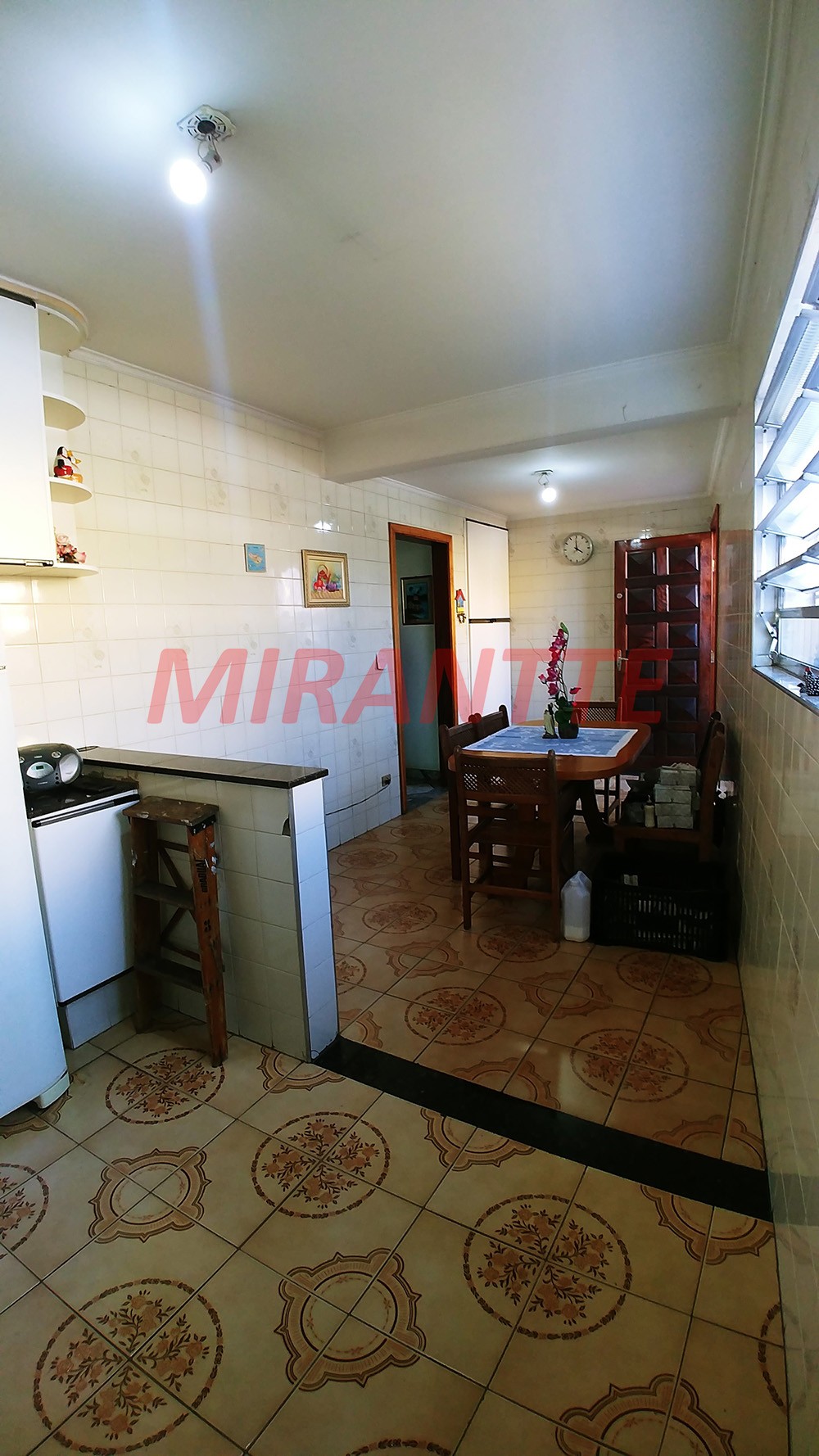Sobrado de 326m² com 3 quartos em Mandaqui