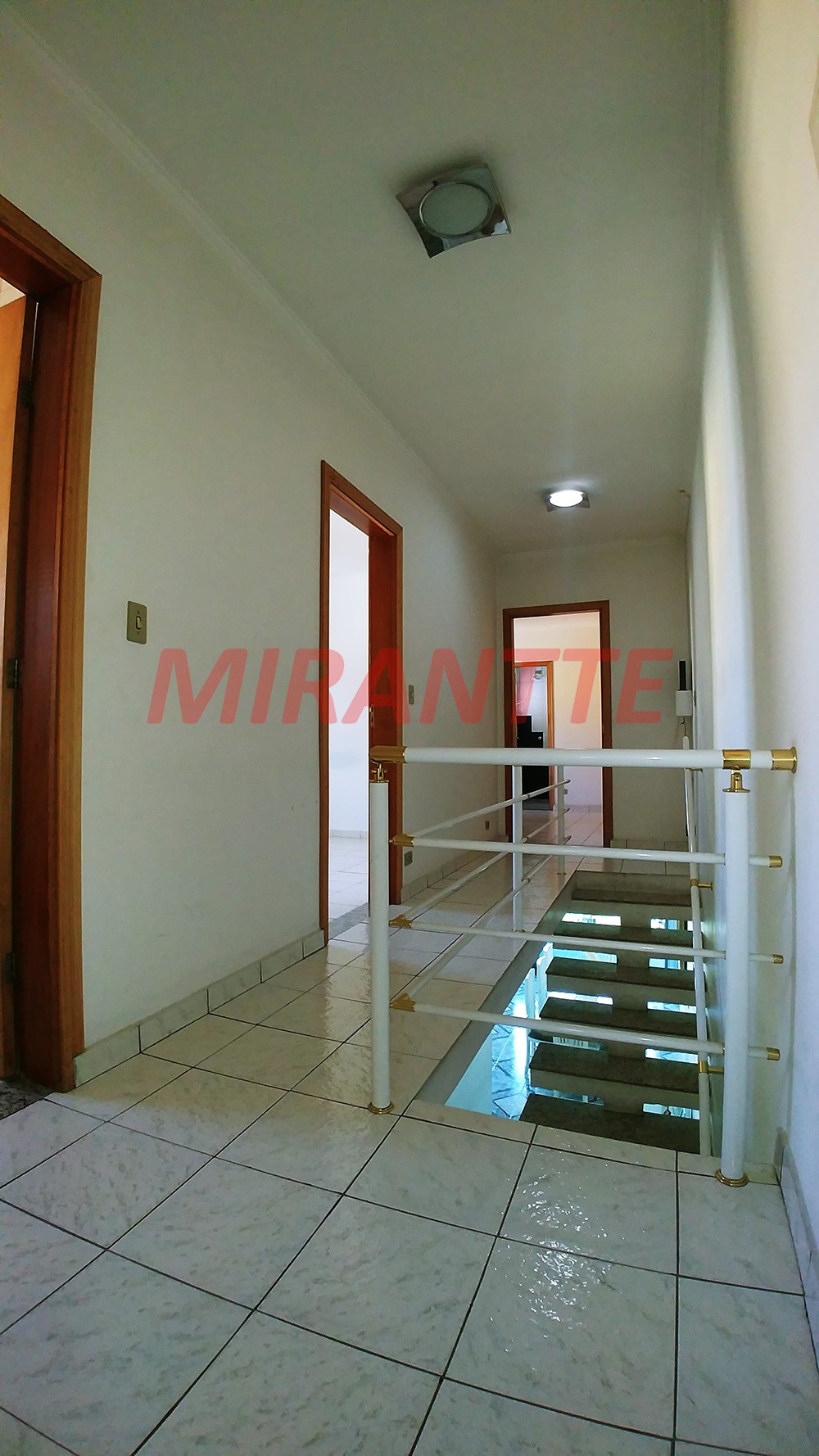 Sobrado de 326m² com 3 quartos em Mandaqui