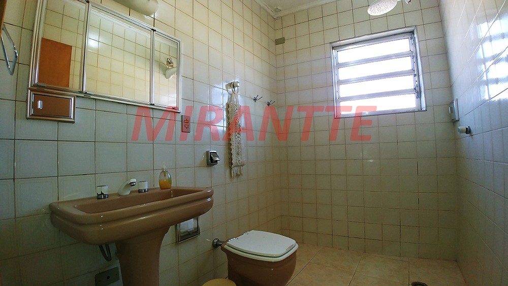 Sobrado de 326m² com 3 quartos em Mandaqui