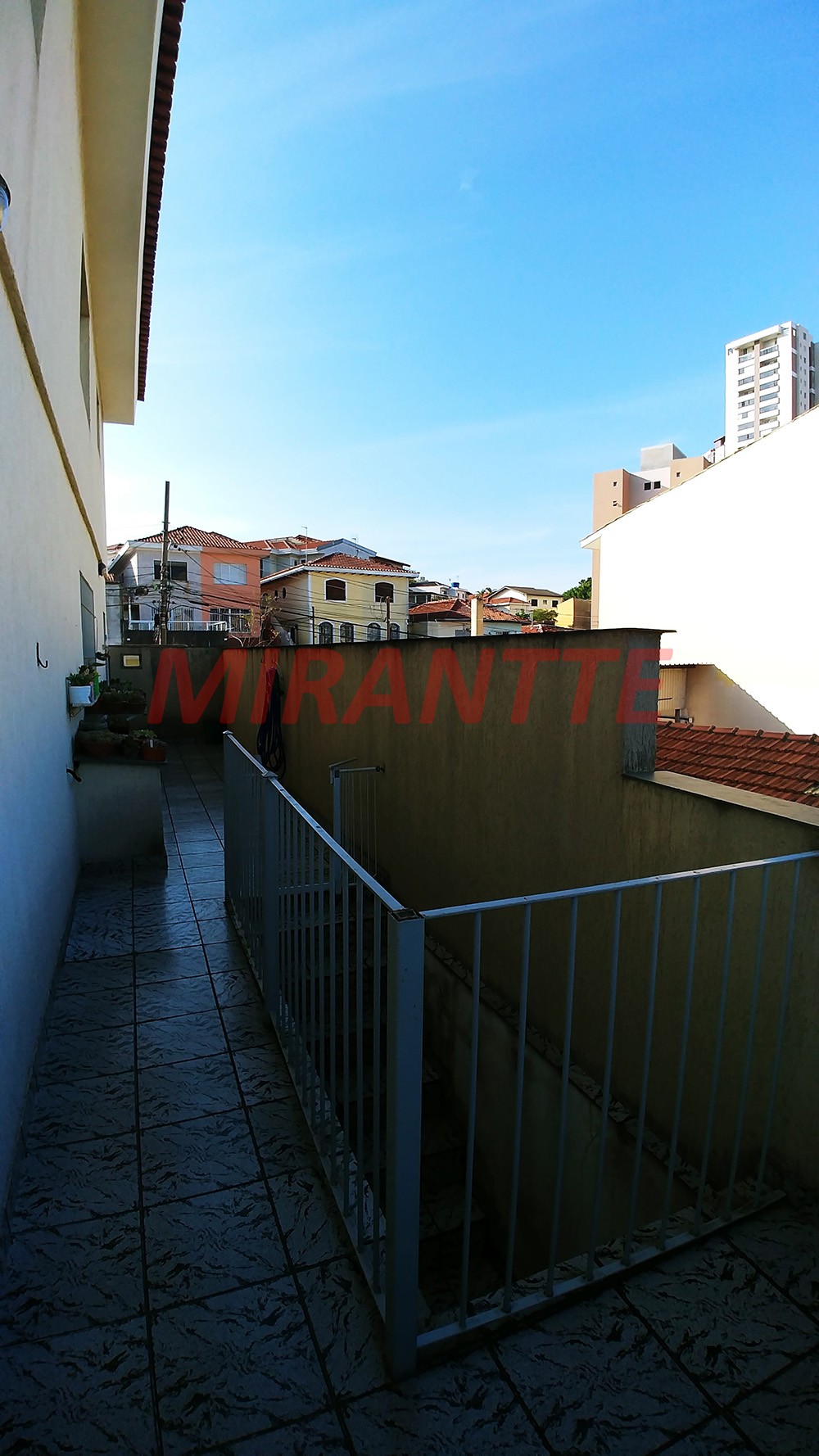 Sobrado de 326m² com 3 quartos em Mandaqui