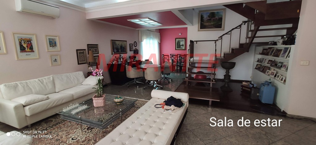 Sobrado de 377m² com 4 quartos em Tucuruvi