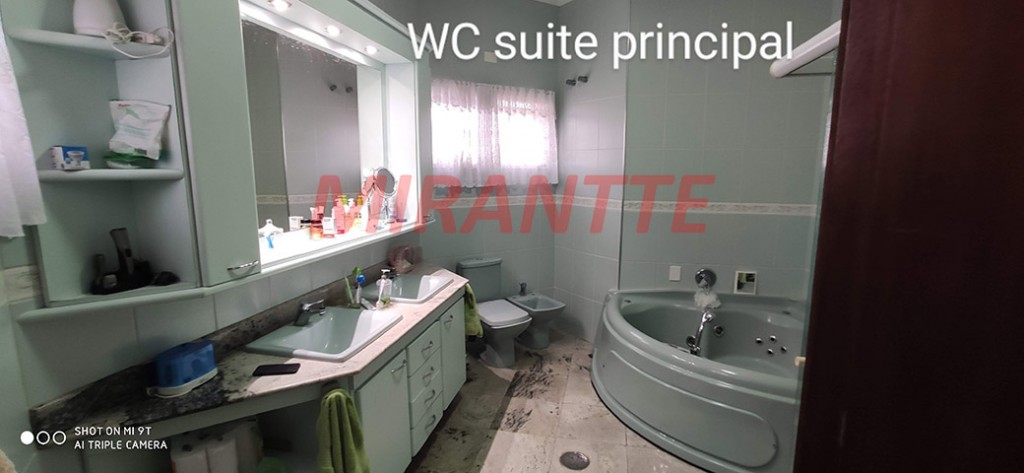 Sobrado de 377m² com 4 quartos em Tucuruvi