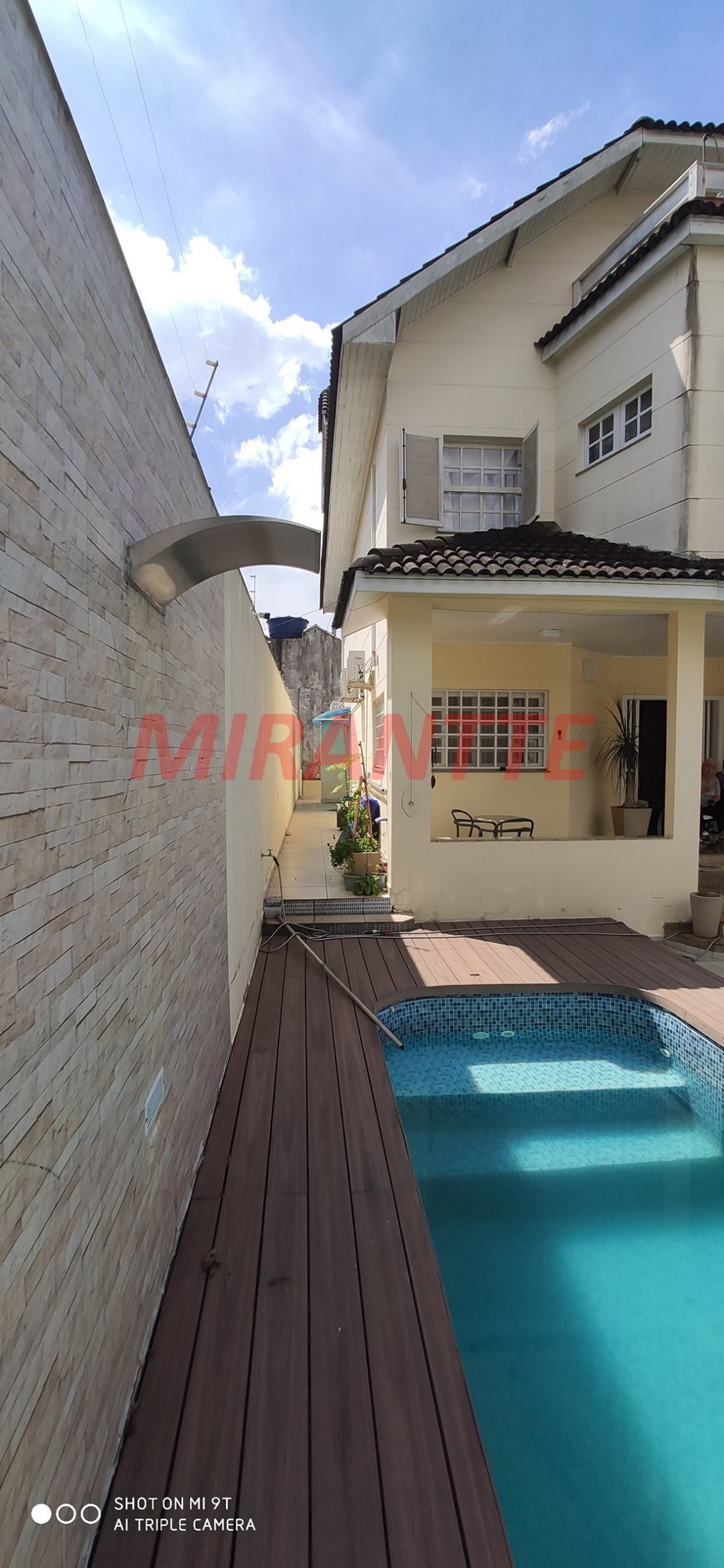 Sobrado de 377m² com 4 quartos em Tucuruvi