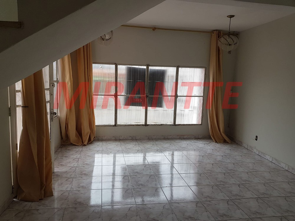 Sobrado de 158m² com 3 quartos em Vila Constança