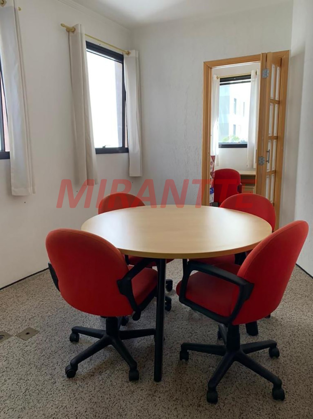 Comercial de 120m² em Paraíso