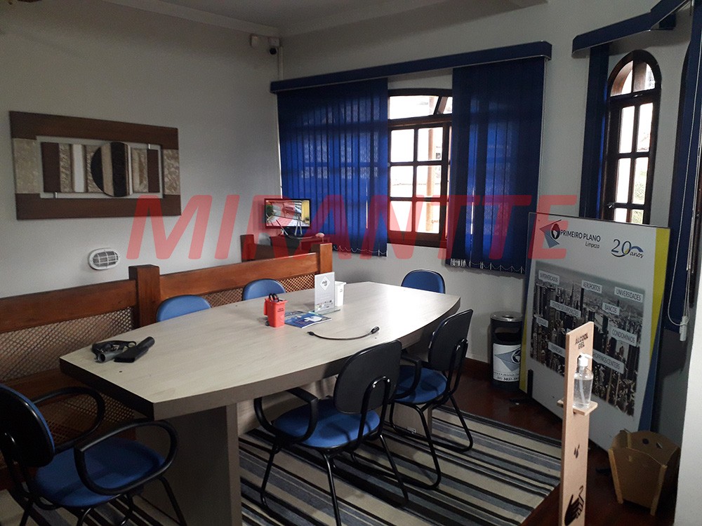 Sobrado de 350m² com 3 quartos em Cachoeirinha