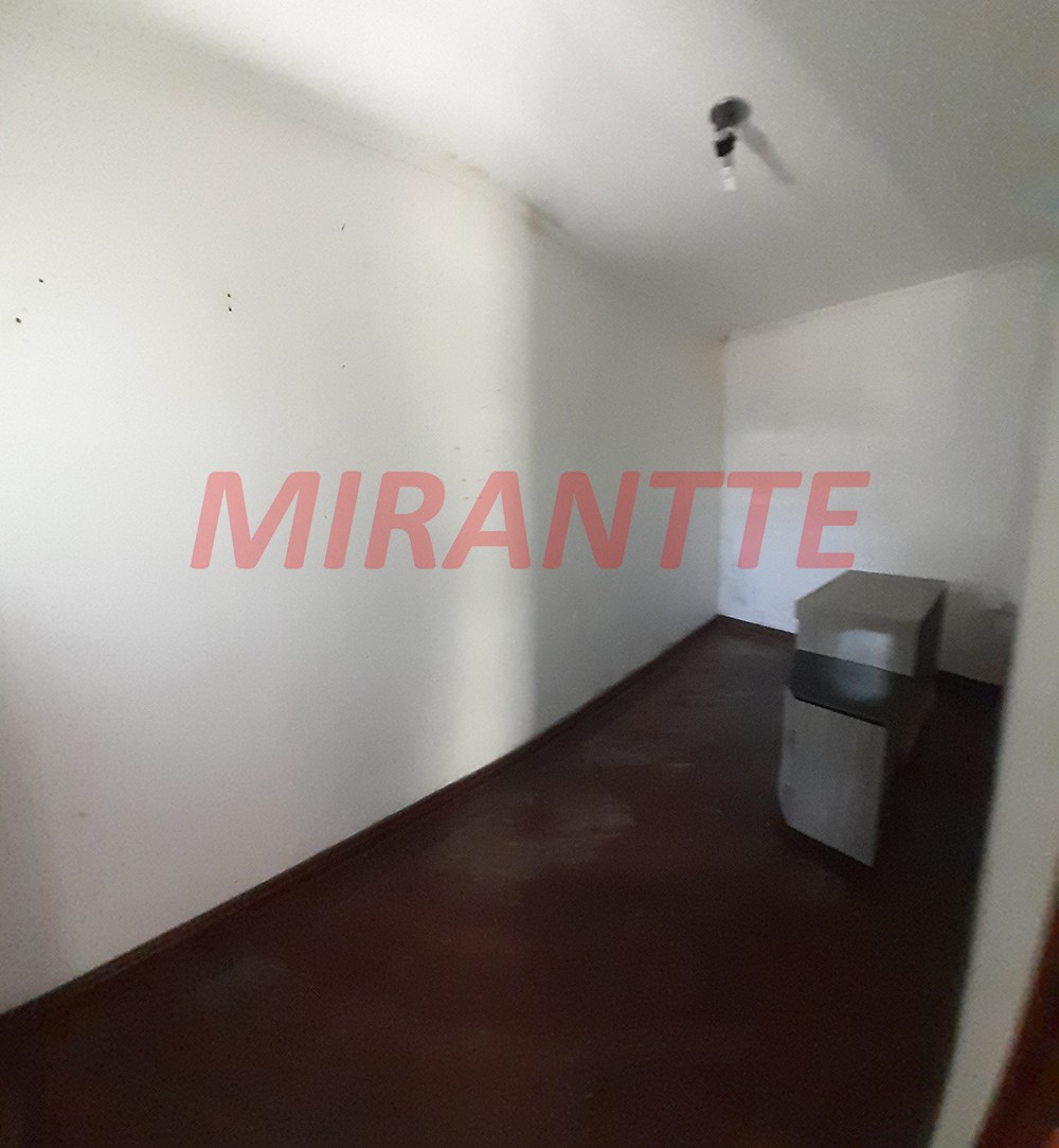 Sobrado com 3 quartos em Tremembe