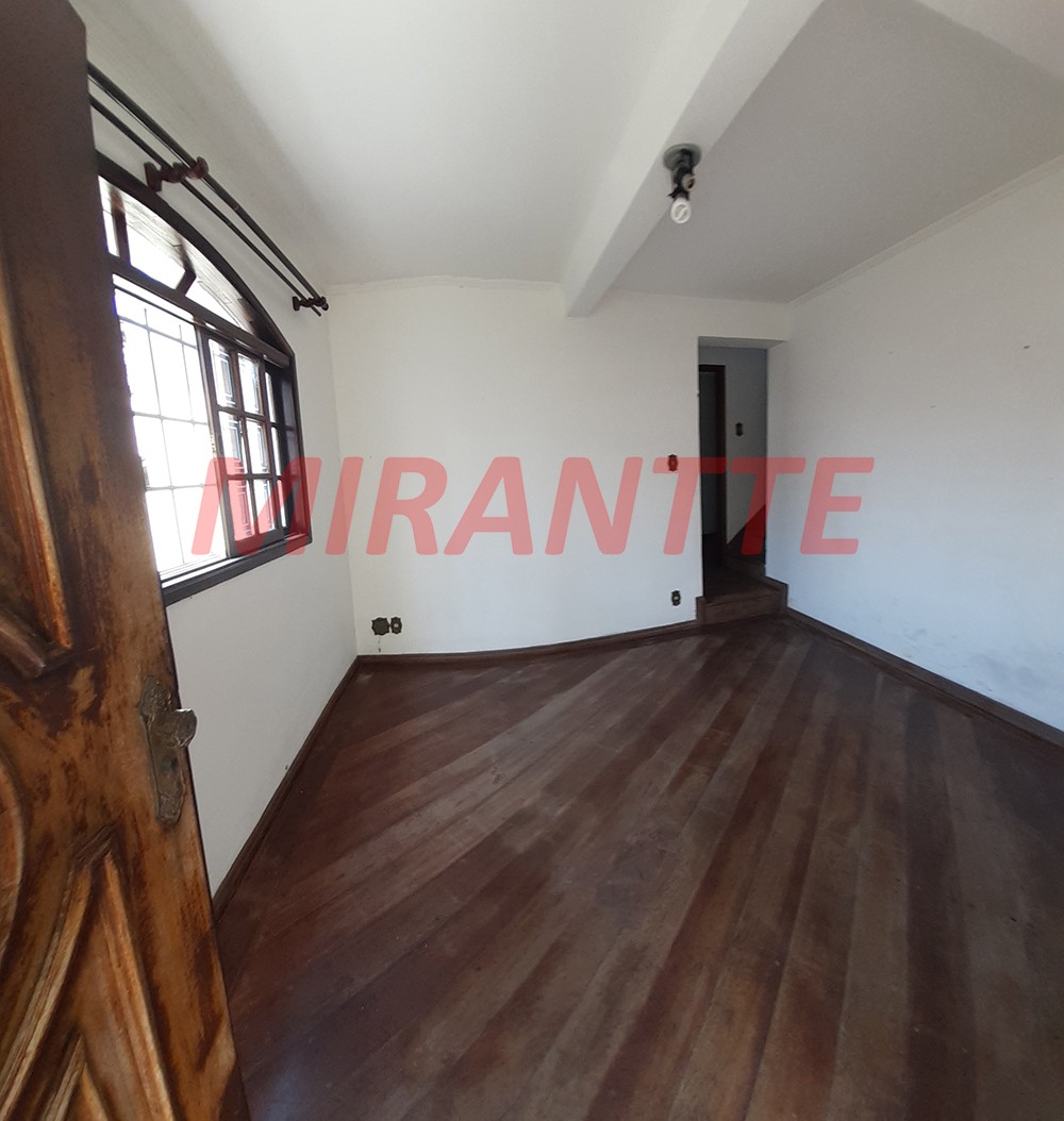 Sobrado com 3 quartos em Tremembe